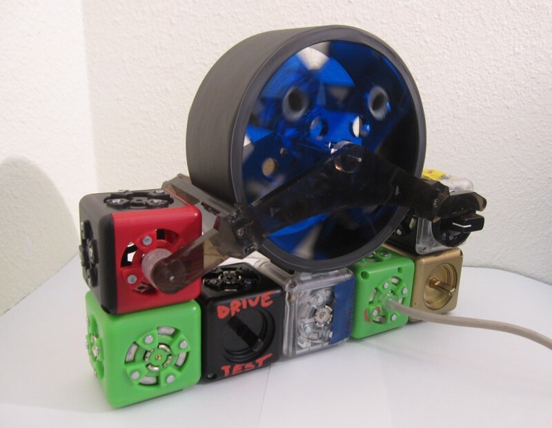 Testing Cubelets… with Cubelets. - Modular Robotics | Cubelets robot blocks